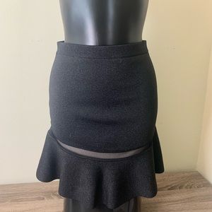 NWOT Mid thigh skirt